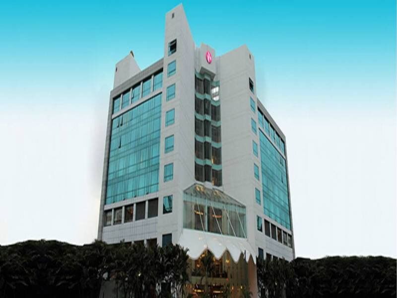 Ramada By Wyndham Navi Mumbai Hotel Exterior foto